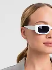 Белый солнцезащитные очки, прямоугольные
