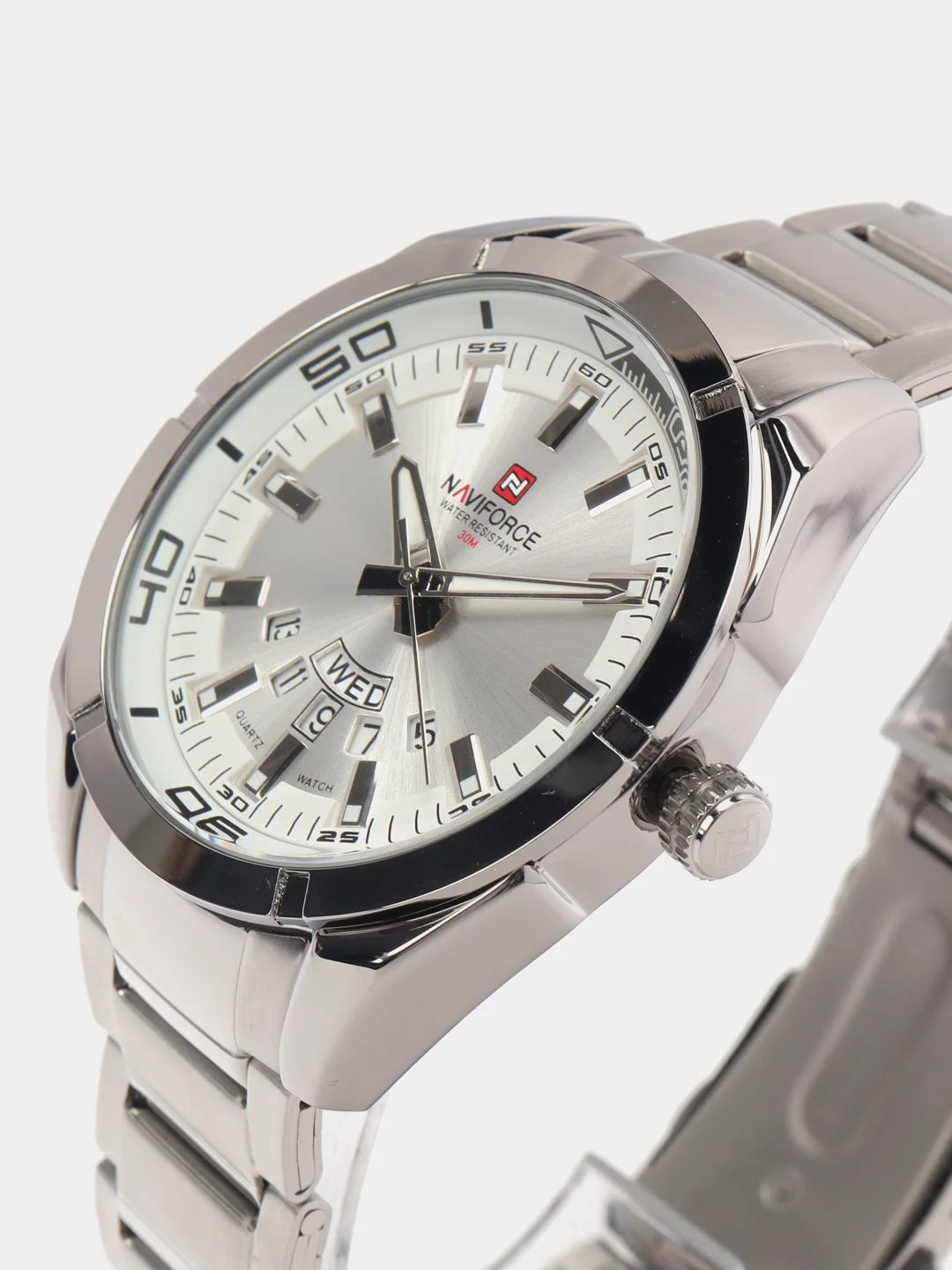 Серый металлик мужские наручные часы Naviforce NF9038 с календарём, в подарочной упаковке