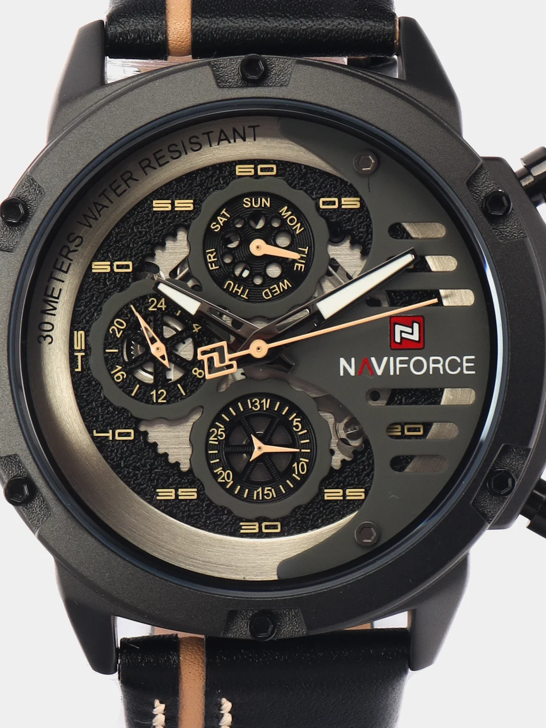 Белый мужские наручные часы Naviforce NF9110 с хронографом, в подарочной упаковке