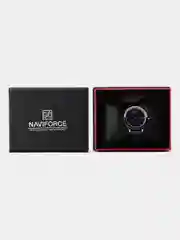 Темно-синий женские наручные часы Naviforce NF5015 с календарём в подарочной упаковке
