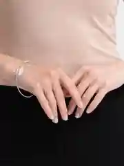 Серебряный браслет женский с листочками, украшение на руку