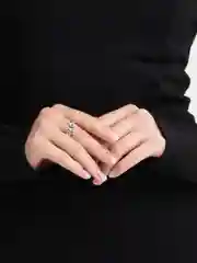 Серый кольцо женское, дизайнерское кольцо из бижутерного сплава