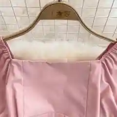 Конфетный платье