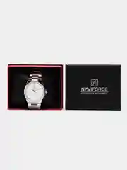 Серебряный мужские наручные часы Naviforce NF9200 с календарём, в подарочной упаковке