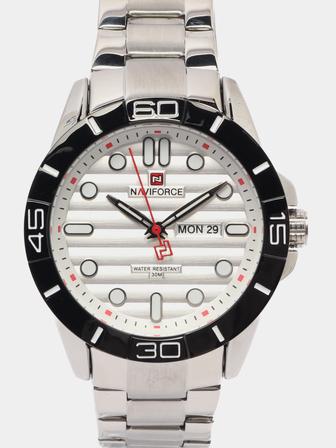 Серебряный мужские наручные часы Naviforce NF9198 с календарём, в подарочной упаковке