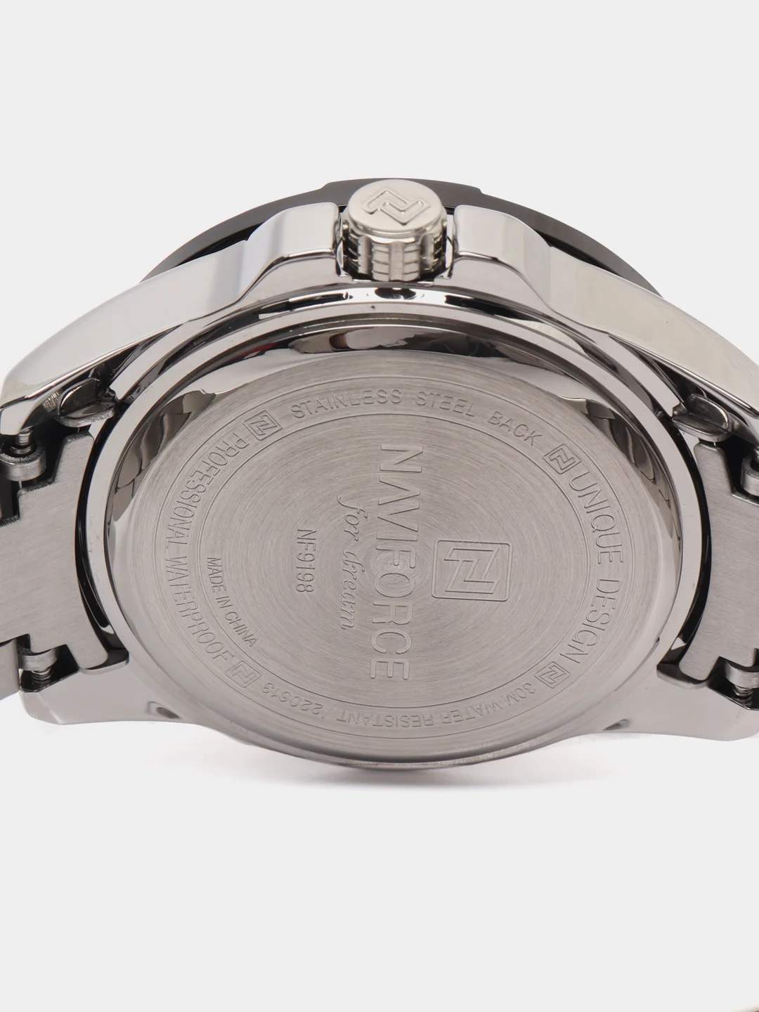 Серебряный мужские наручные часы Naviforce NF9198 с календарём, в подарочной упаковке