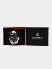 Серебряный мужские наручные часы Naviforce NF9161 с календарём, в подарочной упаковке