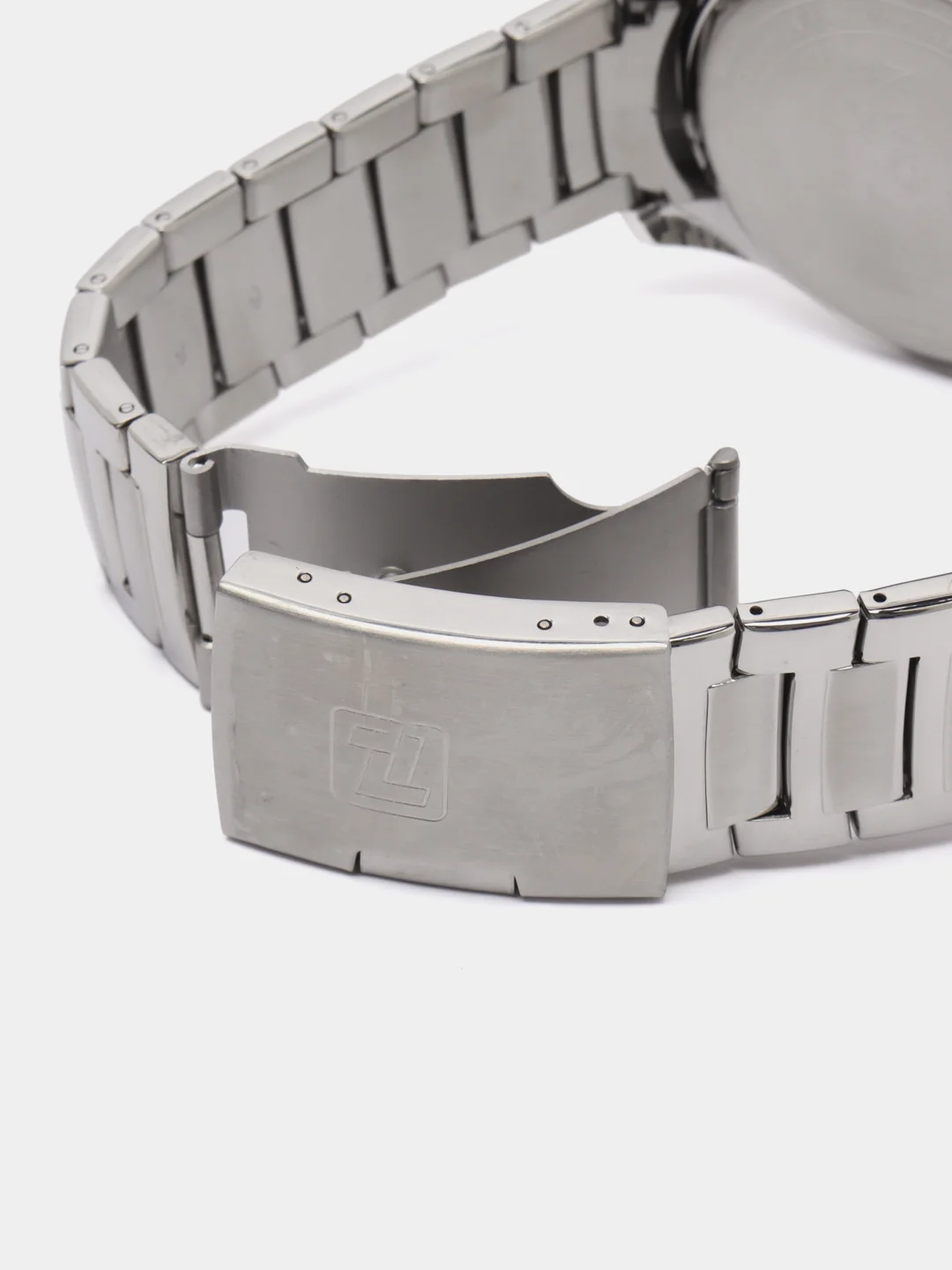 Серебряный мужские наручные часы Naviforce NF9161 с календарём, в подарочной упаковке