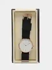 Черный женские наручные часы Hannah Martin HM1120 в подарочной упаковке