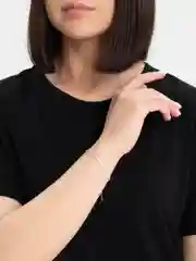 Серебряный браслет, с блестящими камнями