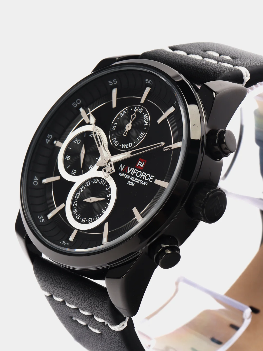 Черный мужские наручные часы Naviforce NF9148 с хронографом, в подарочной упаковке
