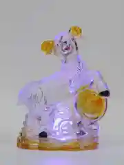 Белый фигурка с подсветкой "Барашек"
