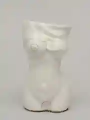 Свеча в кашпо "Девушка"