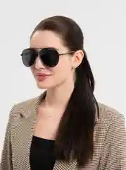 Черный солнцезащитные очки