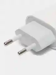 Белый комплект для быстрой зарядки iPhone, iPad, AirPods: блок питания 20W с проводом 1 м