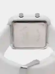Белый часы электронные