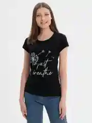 Черный футболка женская