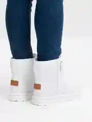 Белый угги женские, утепленные, зимние