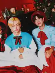 Багровый плакат Кпоп Stray Kids K-POP Стрей Кидс