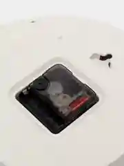 Серебряный круглые часы Henshi, из пластика