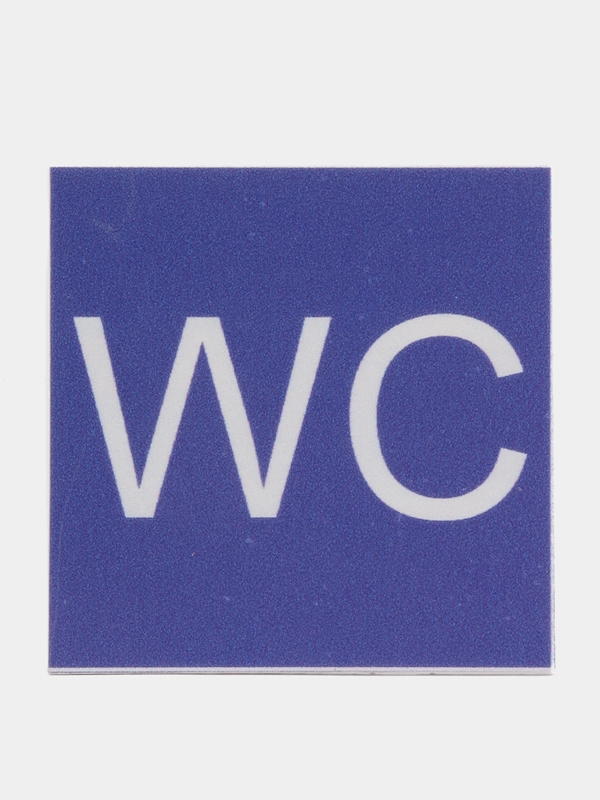 Табличка "WC", клейкая основа, цвет сине-белый, 6 х 6 см