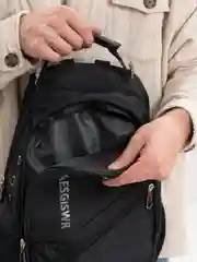Черный рюкзак универсальный городской, школьный, с USB и AUX