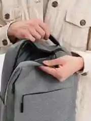 Серый рюкзак мужской с USB