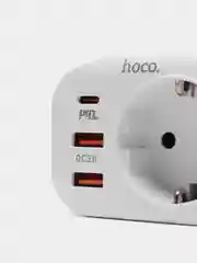 Белый многофункциональное сетевое зарядное устройство, розетка Hoco NS3: Type-C PD 20W, 2 USB 18W
