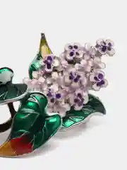 Сиреневый брошь "Сирень"