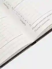 Угольный дневник школьный для 1-11 класса, твёрдая обложка