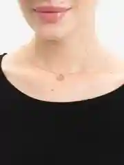 Золотой цепочка-колье с подвеской "Луна", с камнем