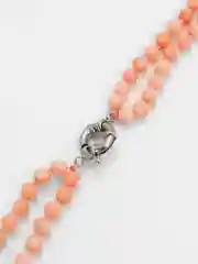 Розовый бусы коралл