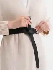 Черный декоративный пояс с узлом, женский ремень