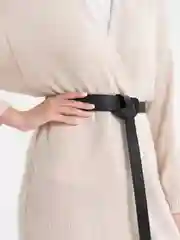 Черный декоративный пояс с узлом, женский ремень