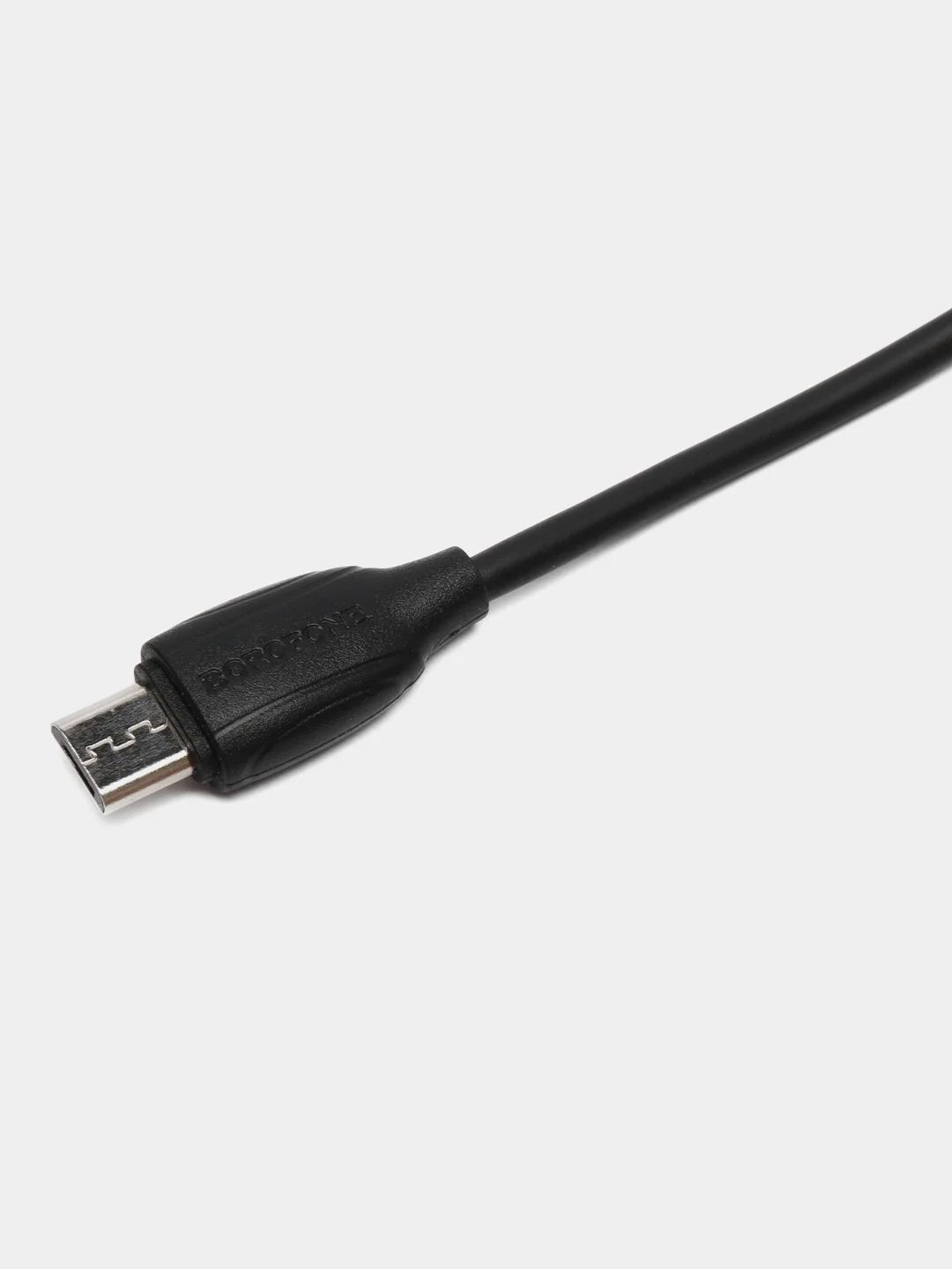 Черный кабель для зарядки и передачи данных Micro USB