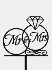 Черный топпер #Т33 в форме колец с надписью "Mr&Mrs" для свадебного торта