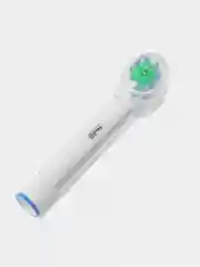 Сменная насадка Oral-B для электрической зубной щетки, средней жесткости, 1 штука