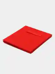Красный коробка для хранения вещей