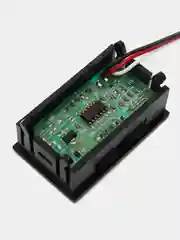Белый автомобильный вольтметр Colt, цифровой