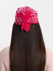 Коралловый бандана