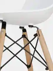Стулья для кухни гостиной офиса Brabix, 4 штуки пластик белый, опоры дерево/металл, 532630