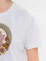 Белый футболка с мандалой
