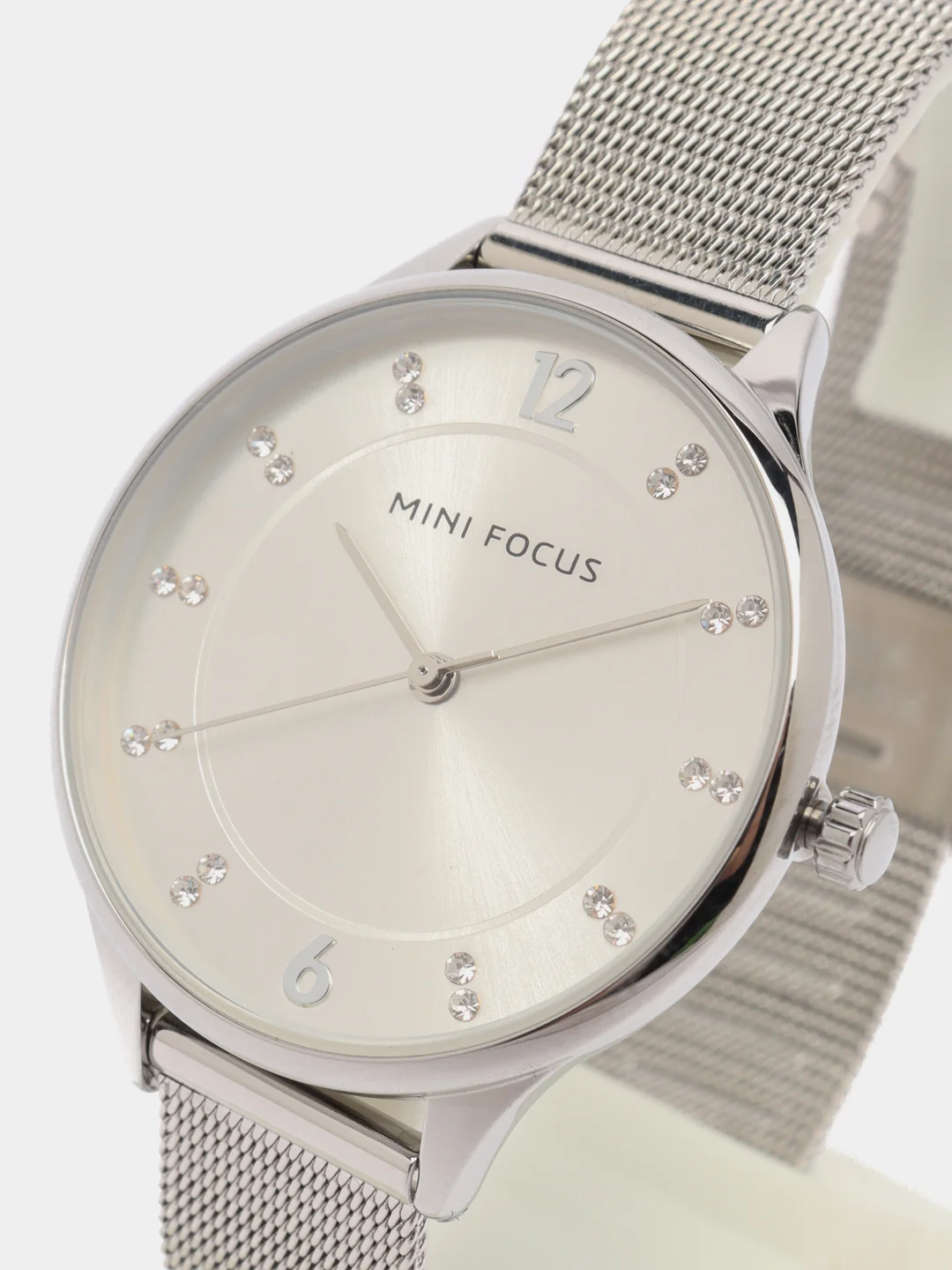 Серебряный женские наручные часы Mini Focus MF0045L с металлическим браслетом и камнями