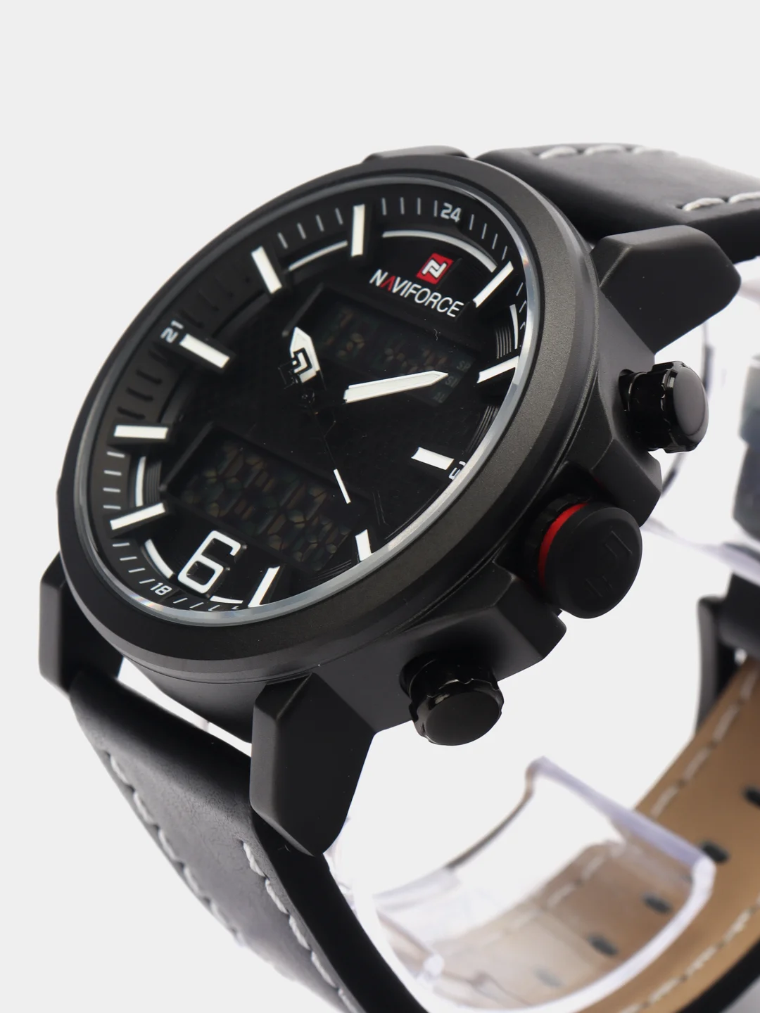 Красный мужские наручные часы Naviforce NF 9135 с календарём, в подарочной упаковке
