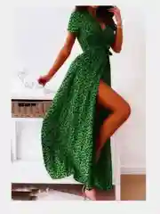 Зеленый платье женское, с декольте, открытыми плечами, разрезом и цветочным принтом, воротник