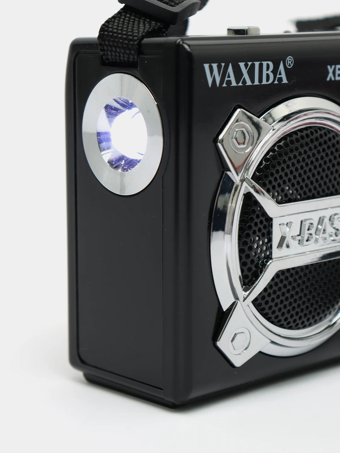 Черный радио с фонарем и mp3 плеером WAXIBA XB-322 AM/FM, USB, SD радиоприемник