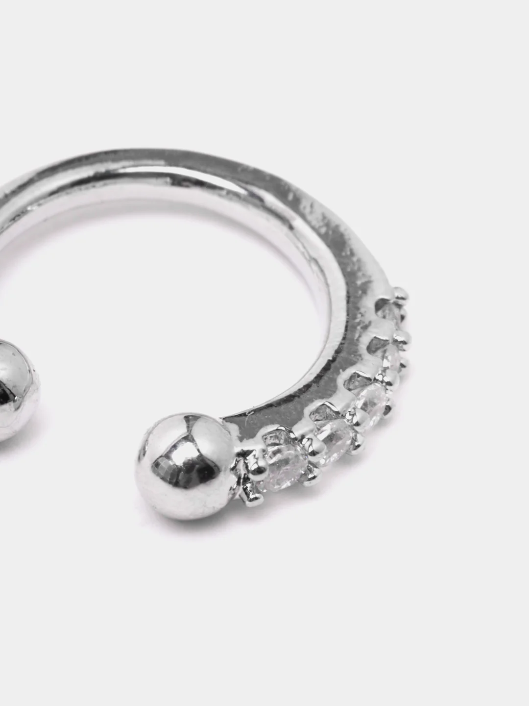 Клипса каффа серьга, со стразами 8мм