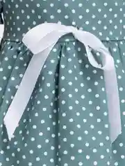 Зеленый платье детское