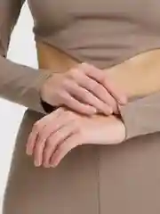 Бежевый костюм женский спортивный