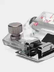 Желтый лапки для швейной машины